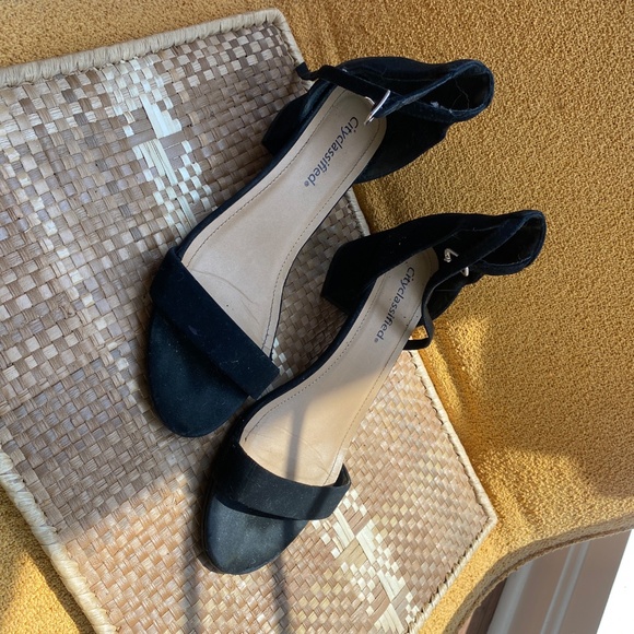 Perfect black sandal - Picture 2 of 2